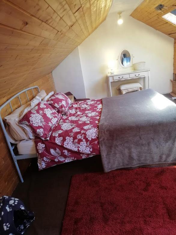 Cozy Loft In Bushey, 20 Mins By Train To Euston London 아파트 외부 사진